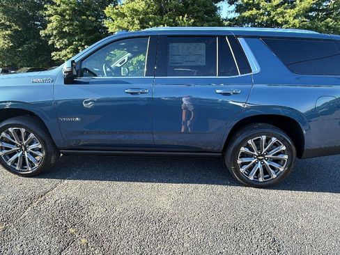 New 2026 Chevrolet Tahoe High Country AWD/4WD image 11