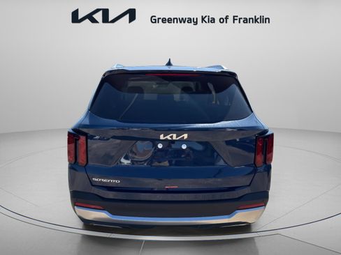 New 2025 Kia Sorento S w/ Panoramic Sunroof Package image 6