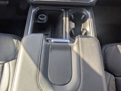 New 2025 Ford Expedition Max Platinum w/ Stealth Performance Package image 21