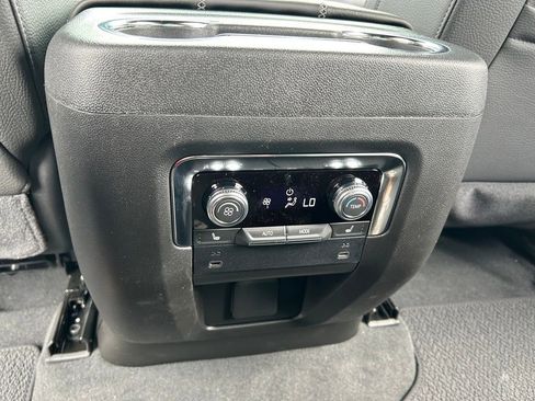 New 2026 GMC Yukon Denali AWD/4WD image 42