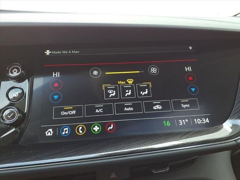 Certified 2022 Buick Envision Essence w/ Safety Package image 18