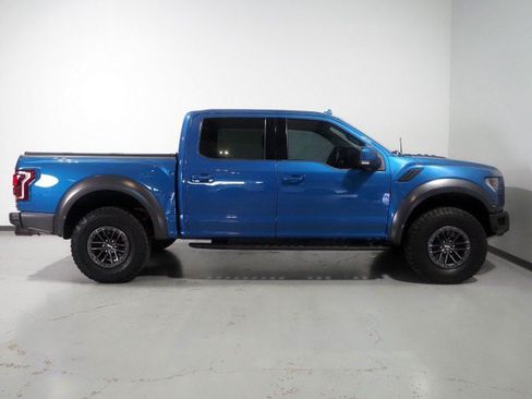 Used 2019 Ford F150 Raptor w/ Equipment Group 802A Luxury AWD/4WD image 5