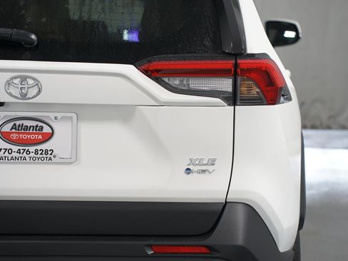 New 2025 Toyota RAV4 XLE image 10