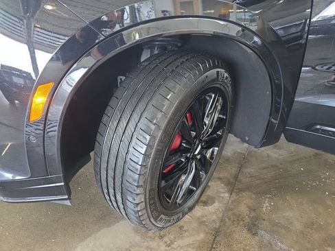 Certified 2023 Cadillac XT6 Sport w/ LPO, ONYX Package AWD/4WD image 37