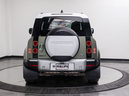 Used 2021 Land Rover Defender 90 First Edition AWD/4WD image 4