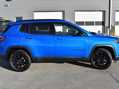 New 2026 Jeep Compass Latitude image 4