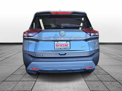 Used 2023 Nissan Rogue SV image 6
