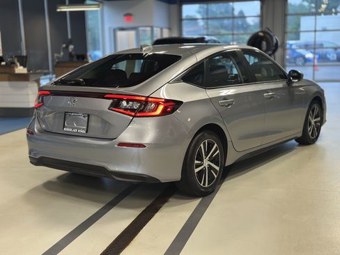 Used 2024 Honda Civic LX image 5