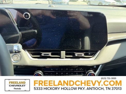 New 2026 Chevrolet Equinox LT w/ Convenience Package II FWD image 26