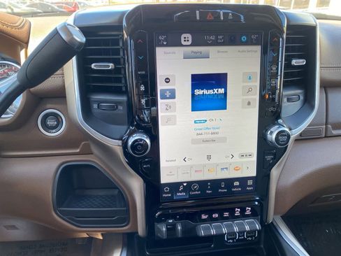 Certified 2022 RAM 3500 Laramie RWD image 18