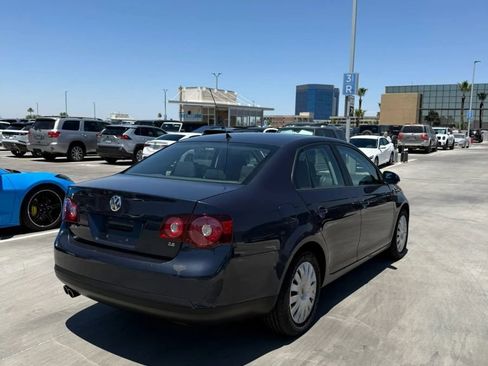 Used 2009 Volkswagen Jetta S FWD image 5