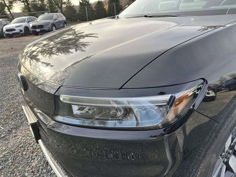 New 2026 Honda Prologue Touring image 8