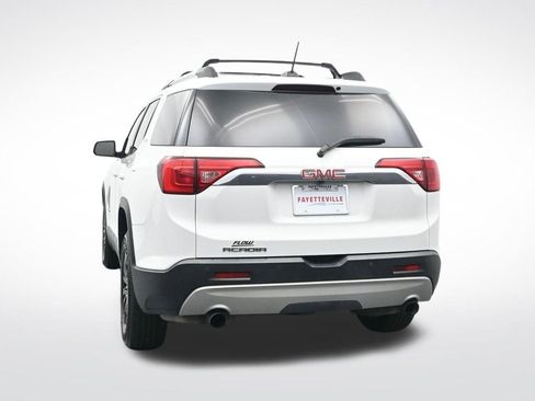 Used 2017 GMC Acadia SLT FWD image 9