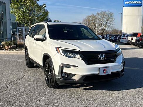 Used 2021 Honda Pilot Black Edition image 1