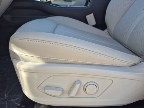 New 2026 Kia Sorento S AWD/4WD image 11