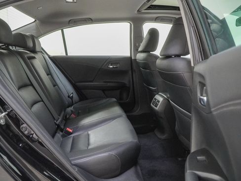 Used 2016 Honda Accord EX-L image 40