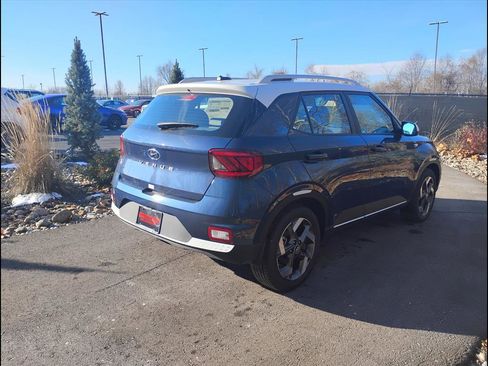 New 2026 Hyundai Venue SEL image 8