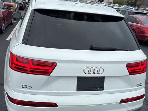 Used 2018 Audi Q7 3.0T Premium Plus w/ Premium Plus Package image 4