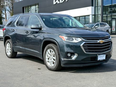 Used 2019 Chevrolet Traverse LT image 1