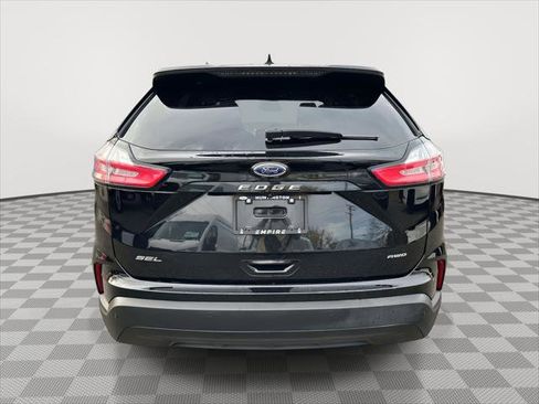 Used 2022 Ford Edge SEL w/ Sport Appearance Package image 4