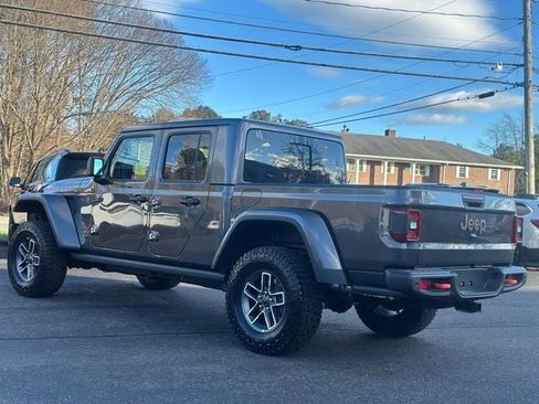New 2026 Jeep Gladiator Mojave image 4