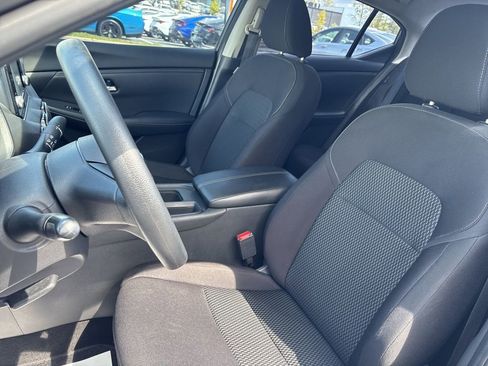 Used 2023 Nissan Sentra S image 11