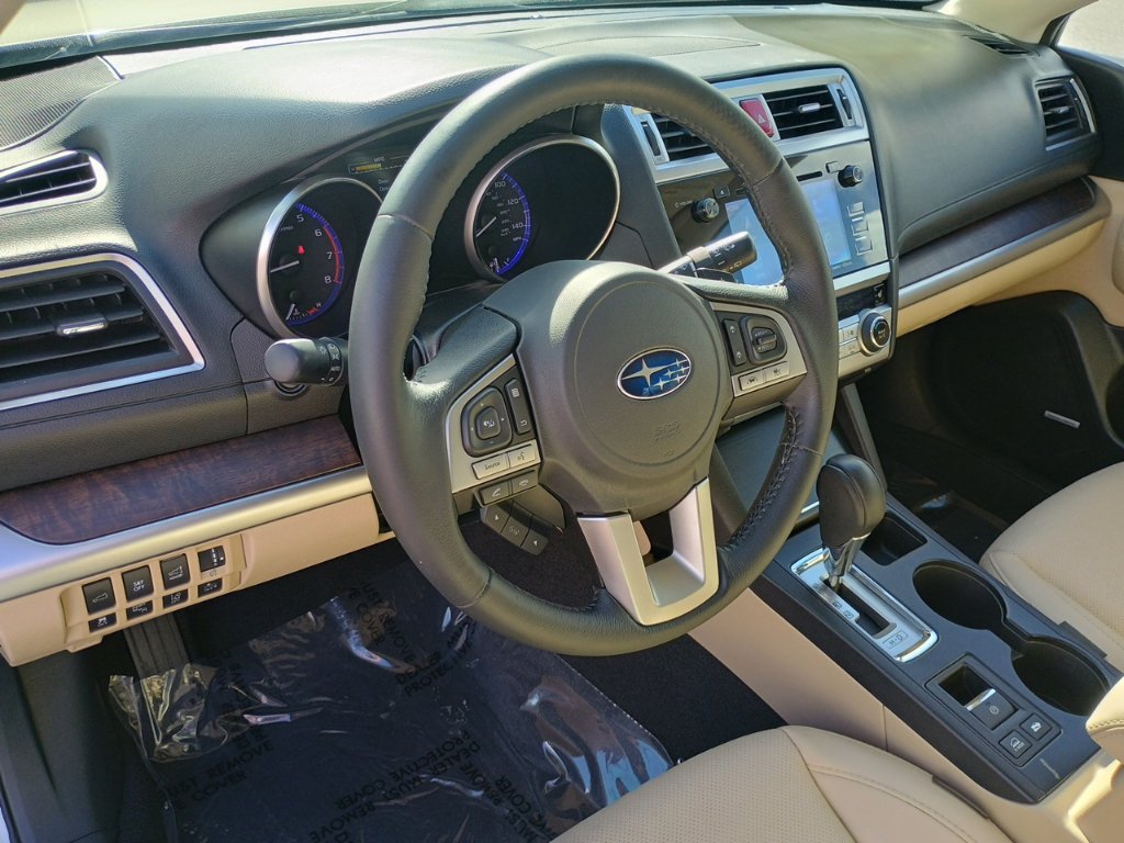 Used 2017 Subaru Outback 2.5i Limited AWD/4WD image 12