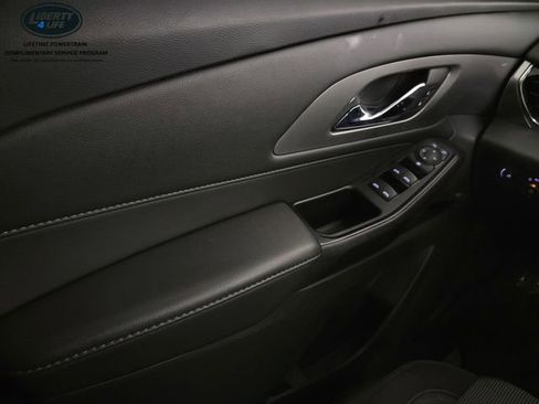 Used 2023 Chevrolet Traverse LT w/ LPO, Floor Liner Package AWD/4WD image 33