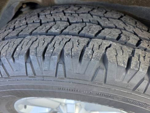 Used 2014 Toyota 4Runner SR5 image 7