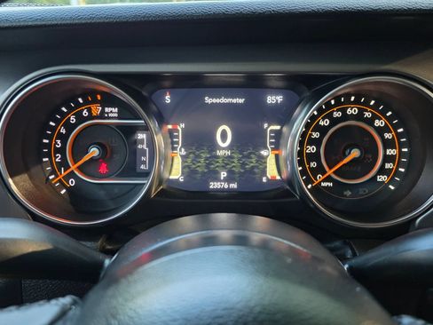 Used 2023 Jeep Gladiator Sport AWD/4WD image 20