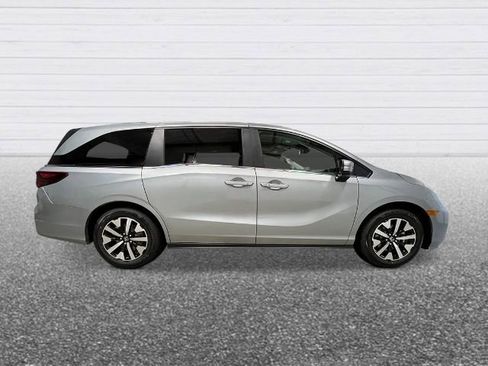New 2026 Honda Odyssey EX-L image 7
