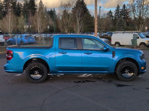 New 2026 Ford Maverick Lobo image 6