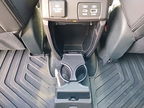 Certified 2025 Subaru Ascent Bronze Edition image 51