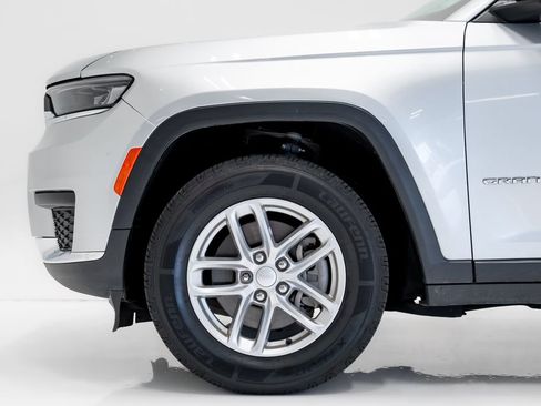 Certified 2023 Jeep Grand Cherokee L Laredo AWD/4WD image 22