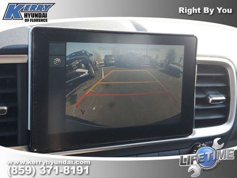 New 2026 Hyundai Venue SEL image 25