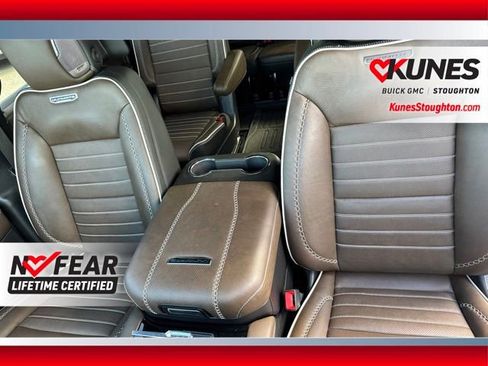 Used 2026 GMC Yukon XL Denali Ultimate w/ LPO, Floor Liner Package AWD/4WD image 20