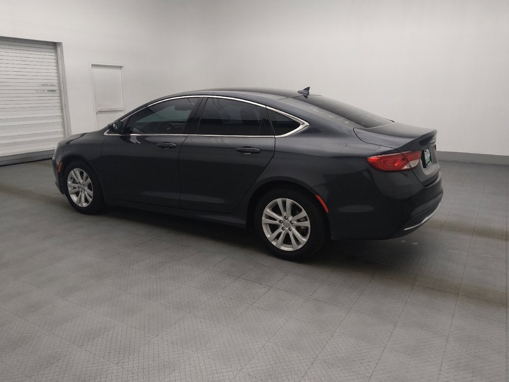 Used 2017 Chrysler 200 Limited Platinum w/ Comfort & Convenience Group FWD image 3