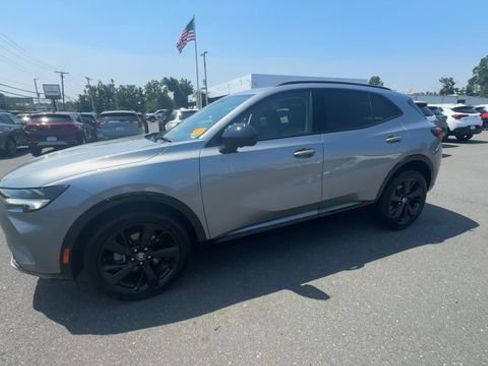 Certified 2023 Buick Envision Essence w/ Technology Package I AWD/4WD image 4
