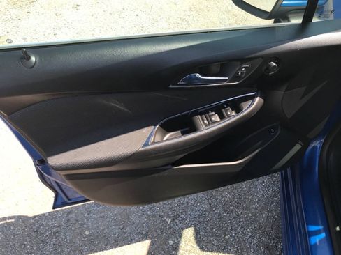 Used 2016 Chevrolet Cruze LT w/ Convenience Package FWD image 6