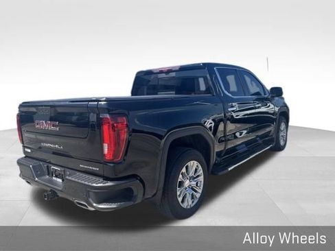 Used 2020 GMC Sierra 1500 Denali w/ Technology Package AWD/4WD image 11