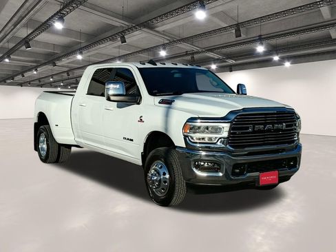Used 2024 RAM 3500 Laramie image 2
