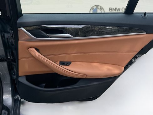 Certified 2023 BMW 540i w/ Convenience Package RWD image 27