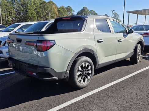 Used 2025 Hyundai Santa Cruz SEL image 3