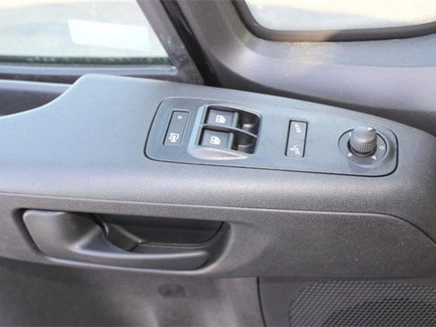 New 2025 RAM ProMaster 2500 w/ Quick Order Package 22G SLT image 28