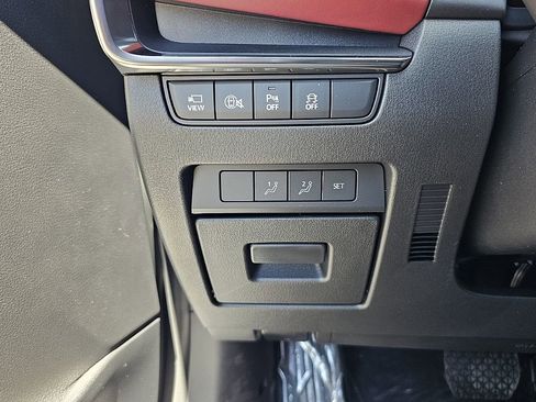 New 2026 MAZDA MAZDA3 Hatchback w/Premium Plus Pkg image 26