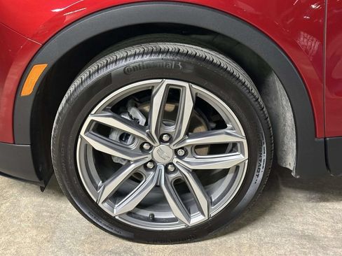 Certified 2023 Cadillac XT4 Sport AWD/4WD image 10