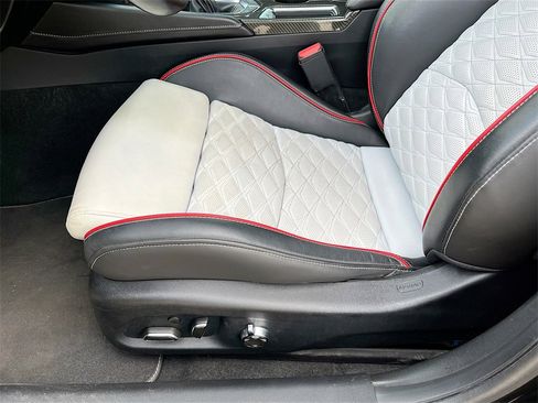 Used 2022 Cadillac CT4 V Blackwing w/ Carbon Fiber 1 Package image 19