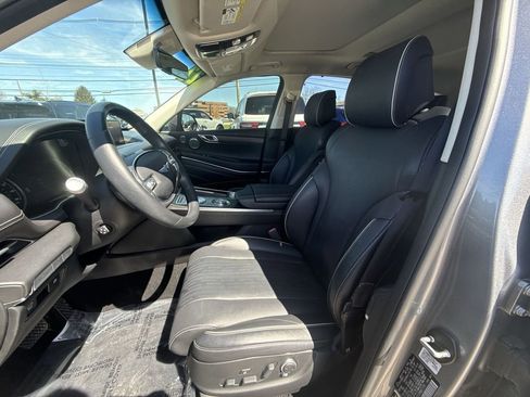 Used 2022 Genesis GV80 3.5T w/ Advanced Package 06 image 11