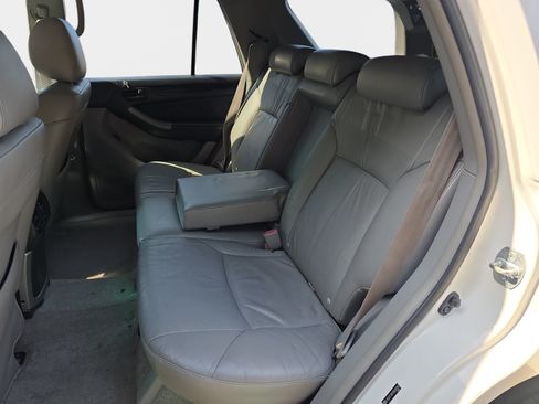 Used 2007 Toyota 4Runner Limited AWD/4WD image 11