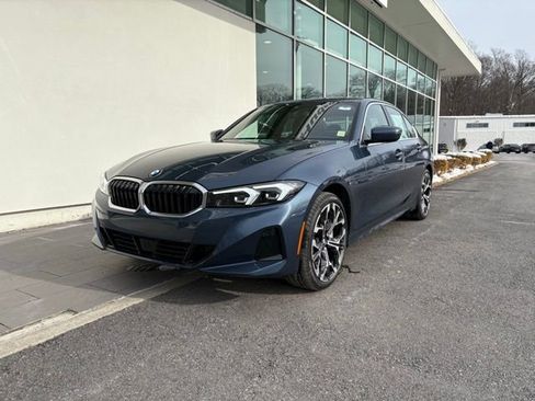 New 2026 BMW 330i xDrive Sedan w/ Premium Package image 9